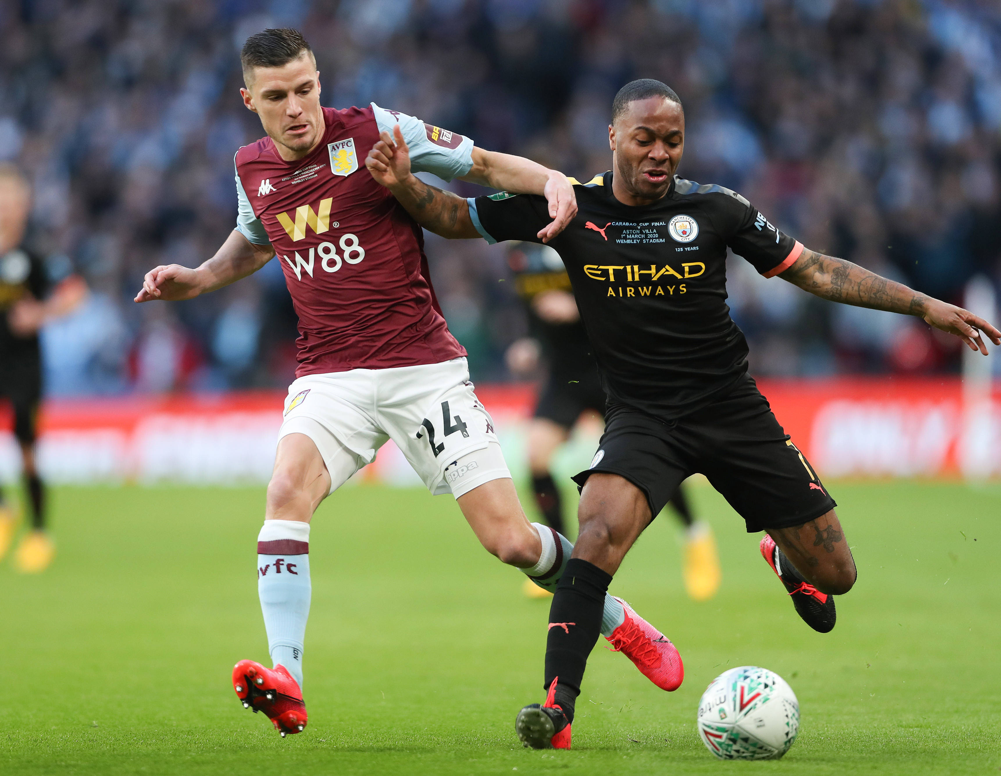 历史首次女裁判担任中超主裁，董方雨将执法西海岸vs亚泰（中超史上首位女主裁上任：董方雨将执法西海岸对亚泰）