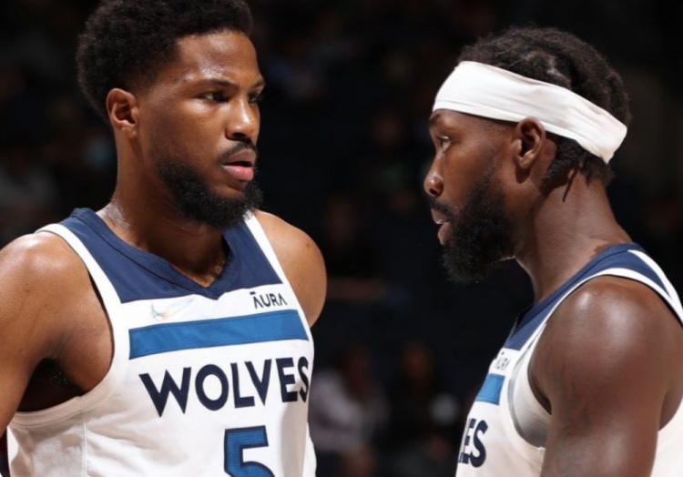 CBA战报：贺希宁21分9板11助准三双，深圳96-87力克四川（CBA赛报：贺希宁21分9板11助攻准三双，深圳96-87击败四川）