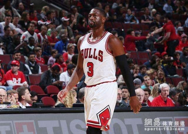 巴萨官方：欧冠对法鹰为高风险，将启动客队球迷安全管控预案（巴萨官宣：欧冠战法鹰被列高风险，将启动客队球迷安保预案）