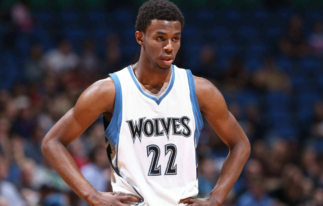 近10年欧冠场均进球榜：哈兰德1.02球第1，C罗第2，梅西第4（过去10年欧冠场均进球榜：哈兰德以1.02球领跑，C罗第二，梅西第四）