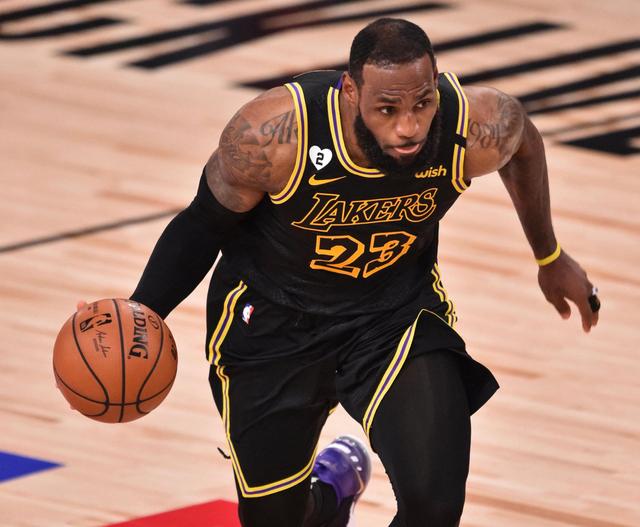 富勒姆主帅：执教球队200场不容易，球队正在为冬窗做准备（富勒姆主帅：执教200场来之不易，球队已着手冬窗筹备）