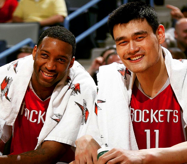 辽宁男篮90-79合肥狂风，威尔斯21+9布朗21分，国内球迷表现低迷（辽宁男篮90-79力克合肥狂风：威尔斯21+9、布朗21分，国内球迷反应低迷）