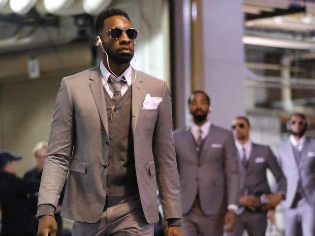 徐杰空砍25分11助攻，广东男篮俱乐部杯首战惜败山西（徐杰25分11助攻难救主，广东俱乐部杯首战憾负山西）